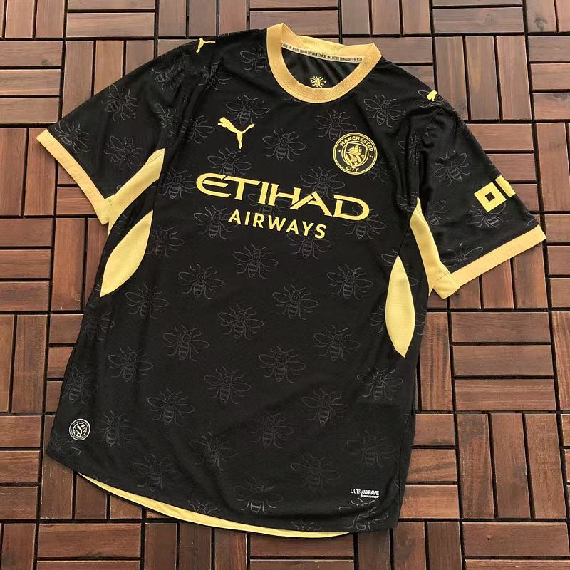 Football T-shirt 4