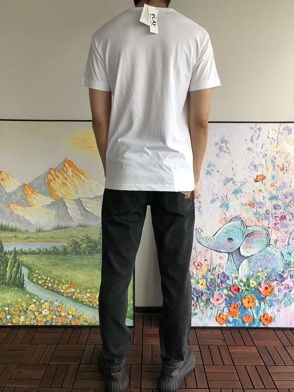 Comme des Garcons T-shirt · 4
