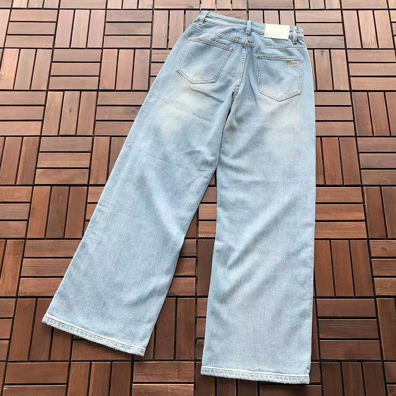 D O Jeans Woman · 3