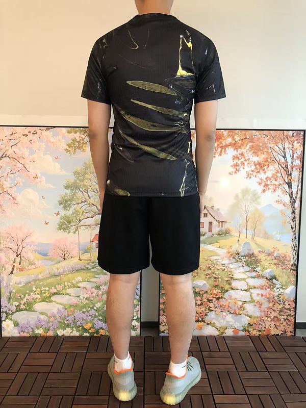 Football T-shirt · 6