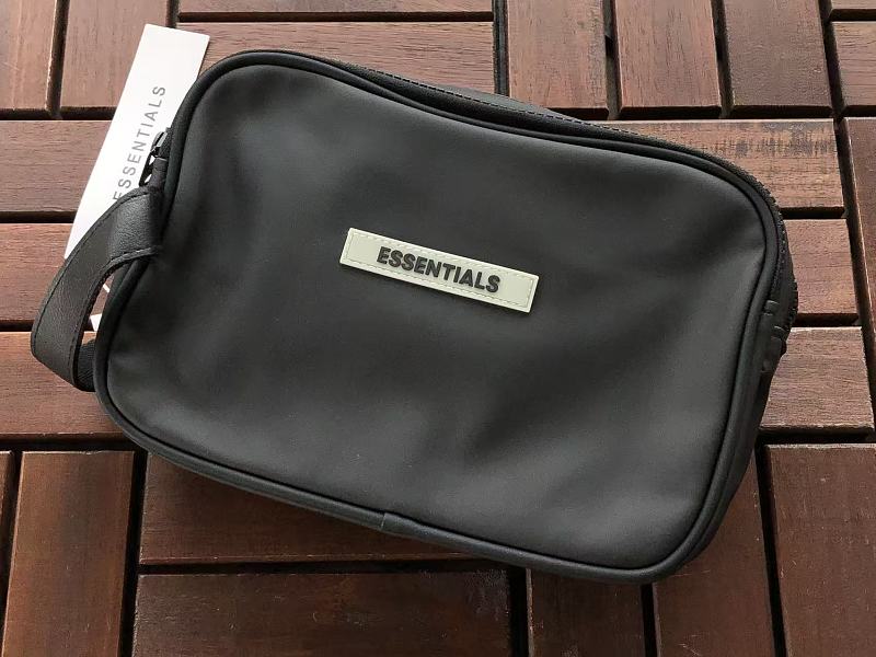 Essentials Bag 3