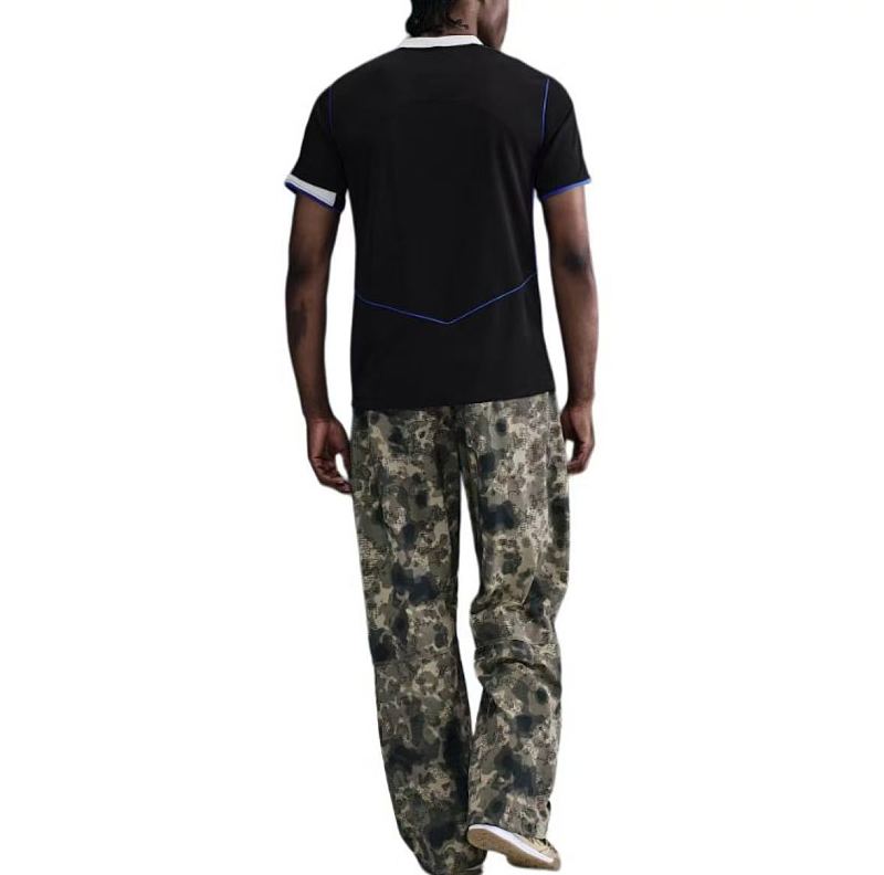 Football T-shirt · 3