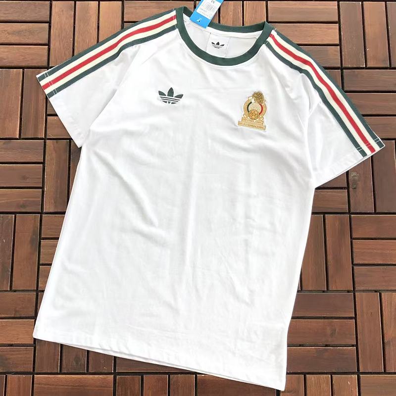 Di As T-shirt · 6