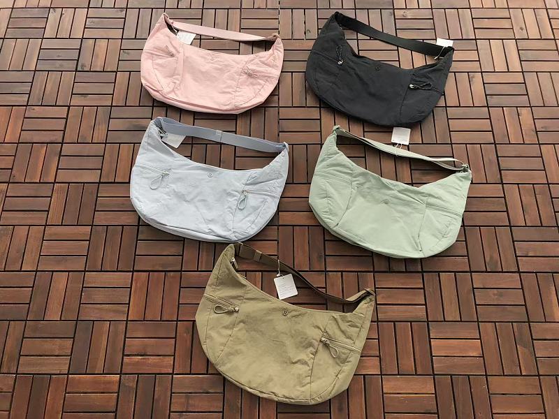 L Ul M N Bag 4