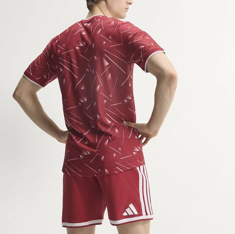 Football T-shirt · 5