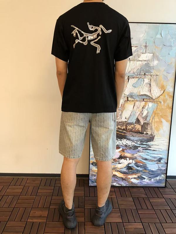 A T Yx T-shirt · 4