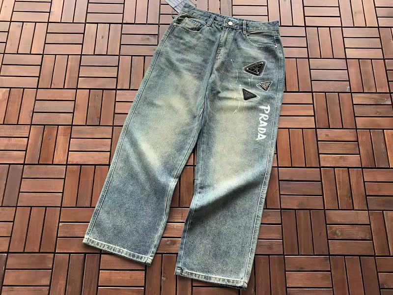 P A A Jeans · 6