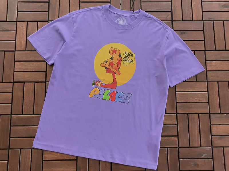 P La E T-shirt 12