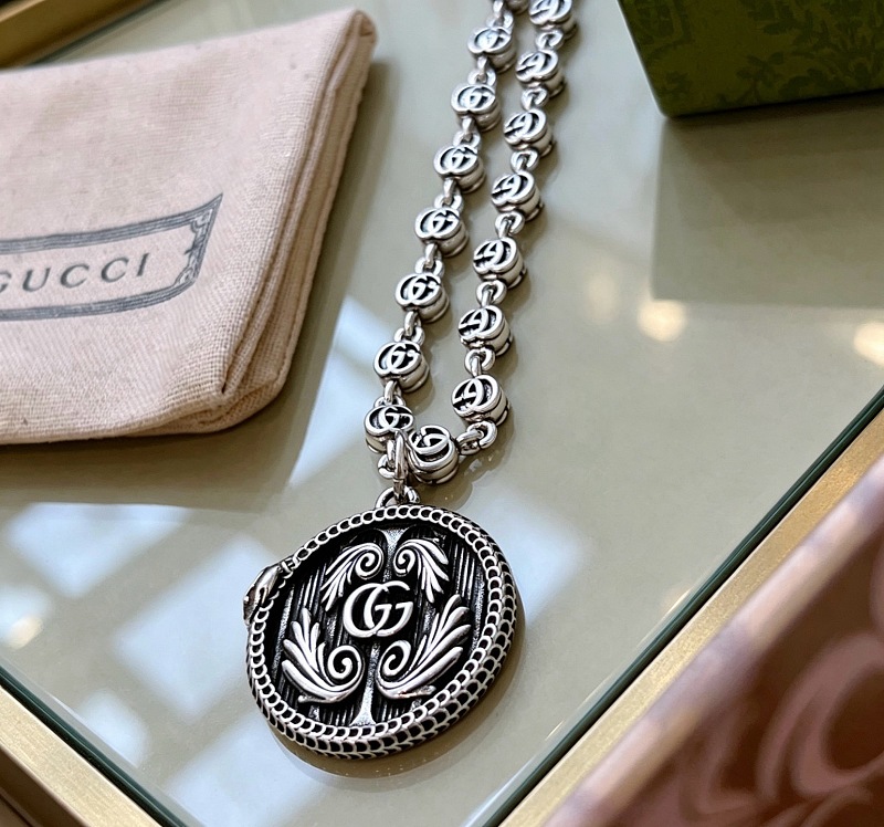 G C I Jewelry · 6