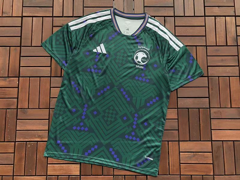 Football T-shirt · 5