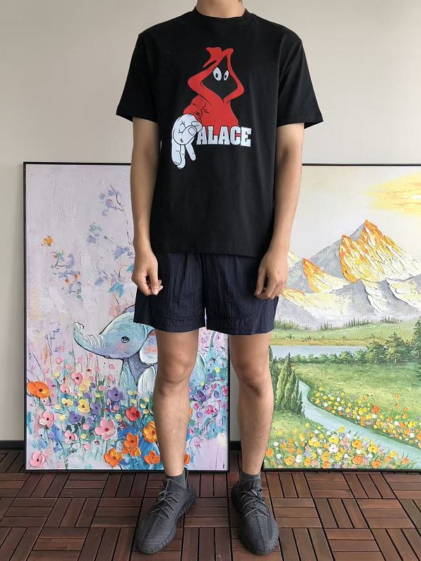 P La E T-shirt · 4