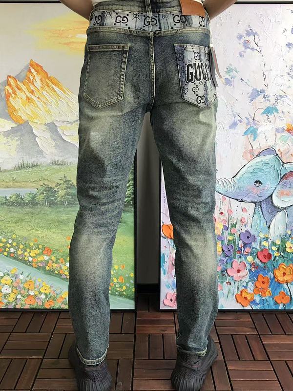 G C I Jeans · 4