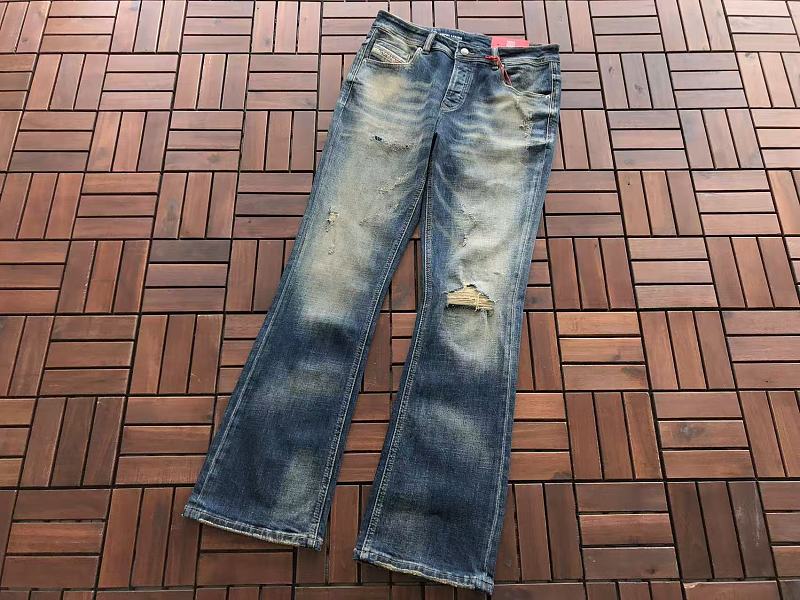 D E E Jeans · 4