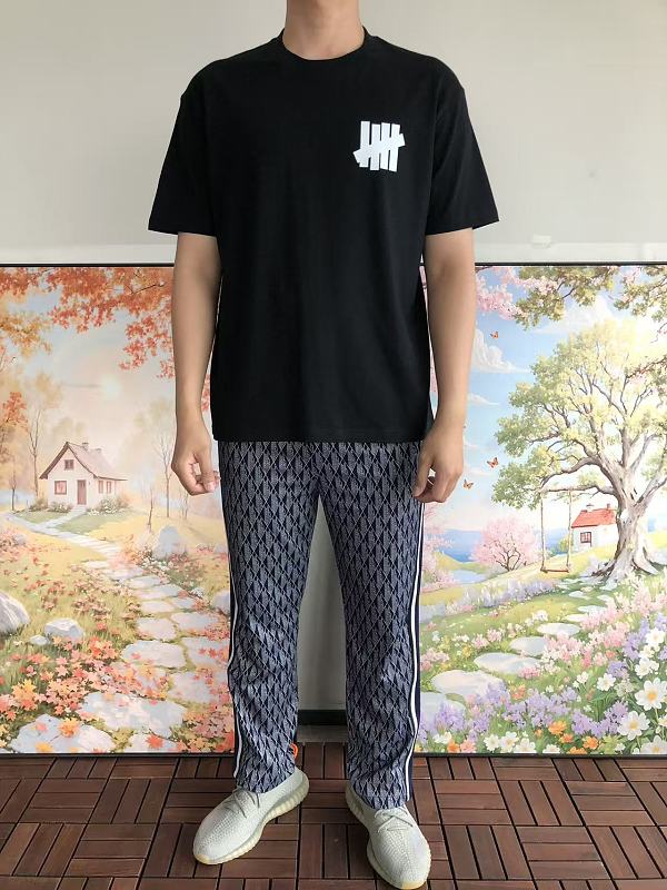 Undefeated T-shirt · 4