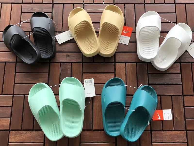 Nike Slippers 5
