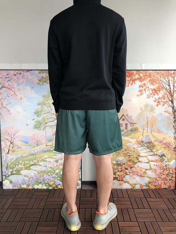E P R A M N Hoodie · 4