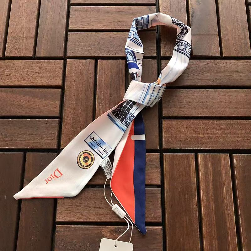 D O Scarf 2