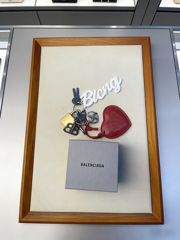 B L Ia A Jewelry · 5