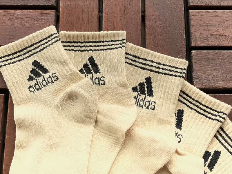 Di As Socks 9