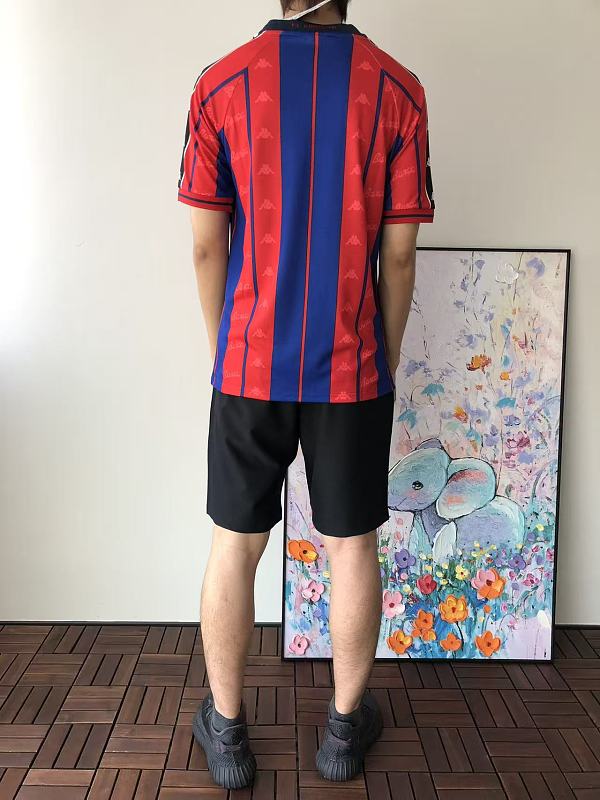 Football T-shirt · 3
