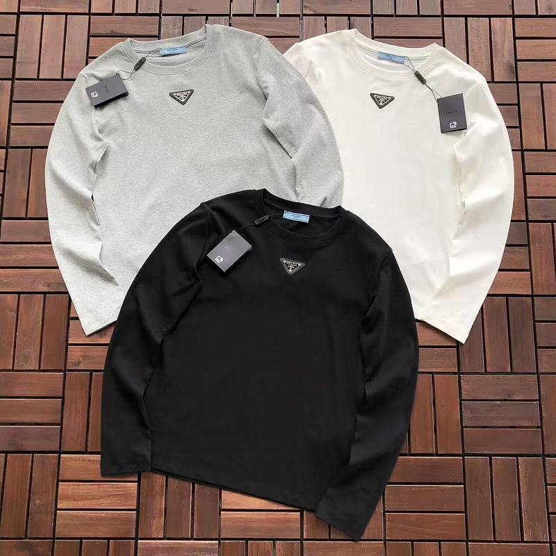 P A A Long-sleeve Woman · 3