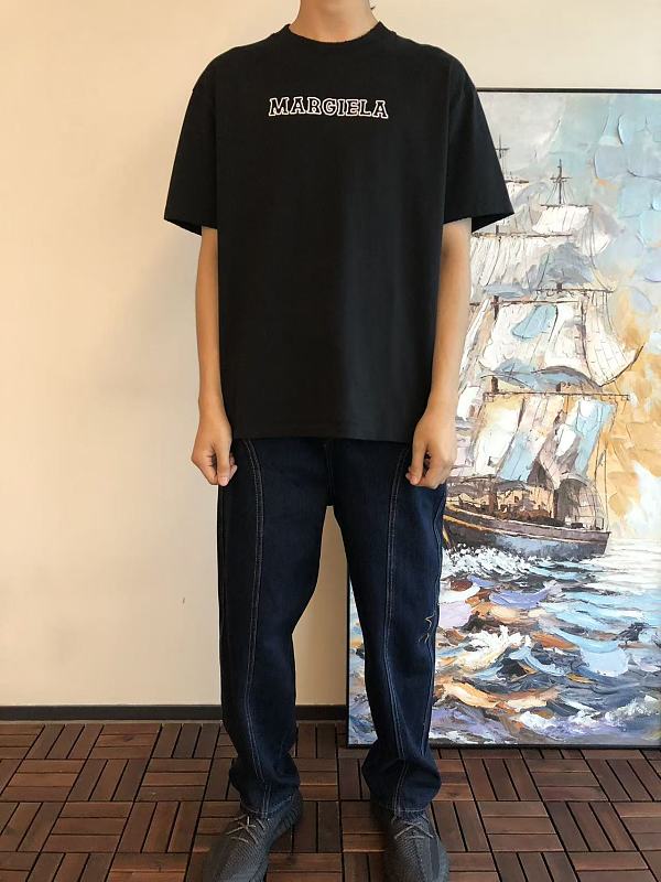 M Is N M R Ie A T-shirt · 3