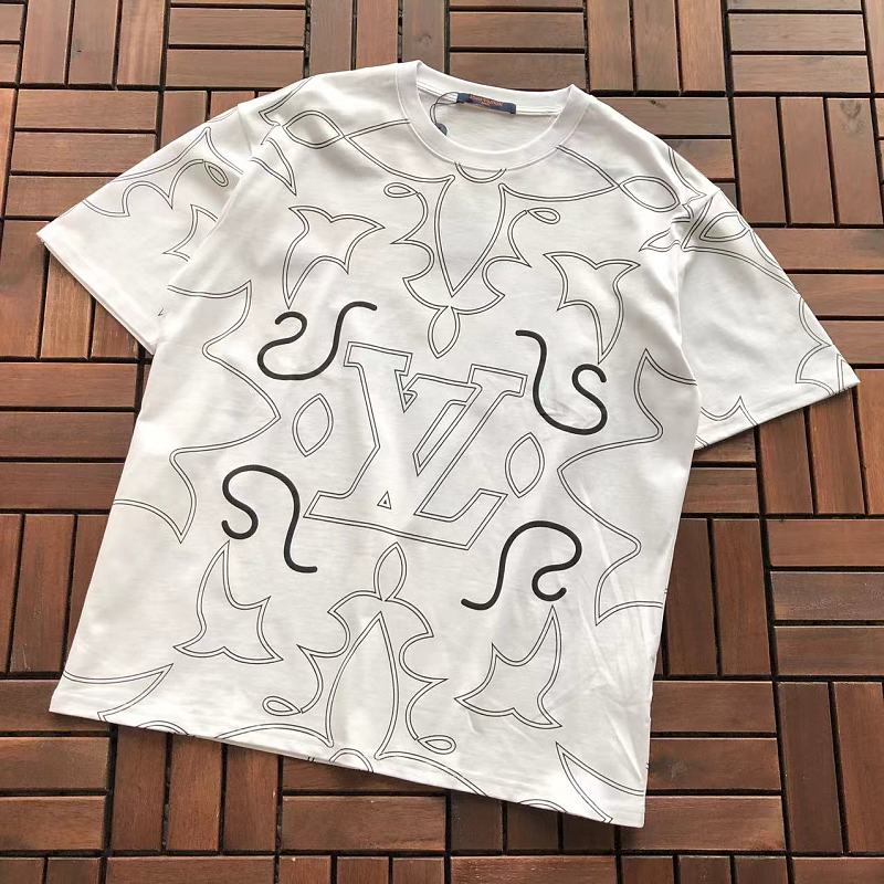 L T-shirt · 4
