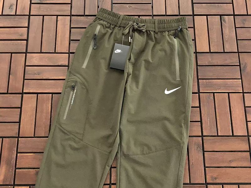 Nike Trousers 7