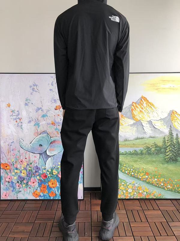 T N F Jacket · 5