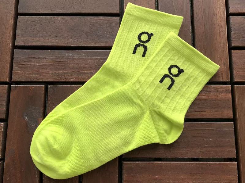 On Ru I G Socks 11