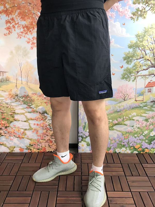 P Tag N A Shorts · 4