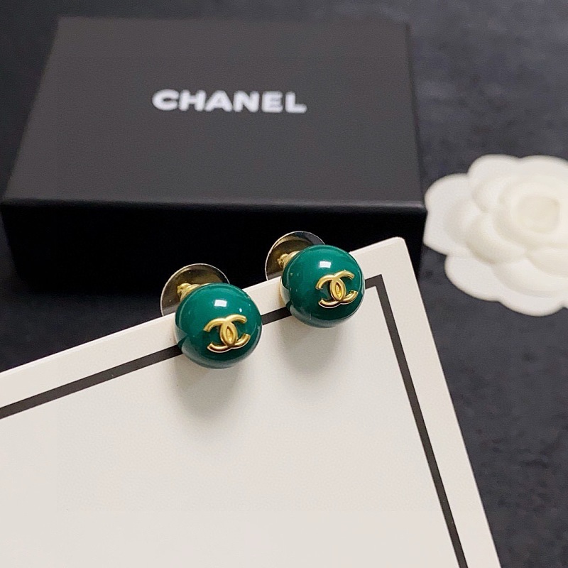 C A E Jewelry · 3
