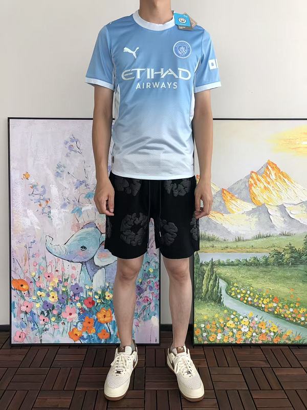 Football T-shirt · 6