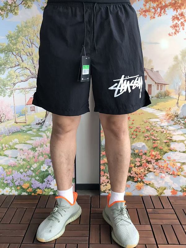 St S Y & N K Shorts · 4