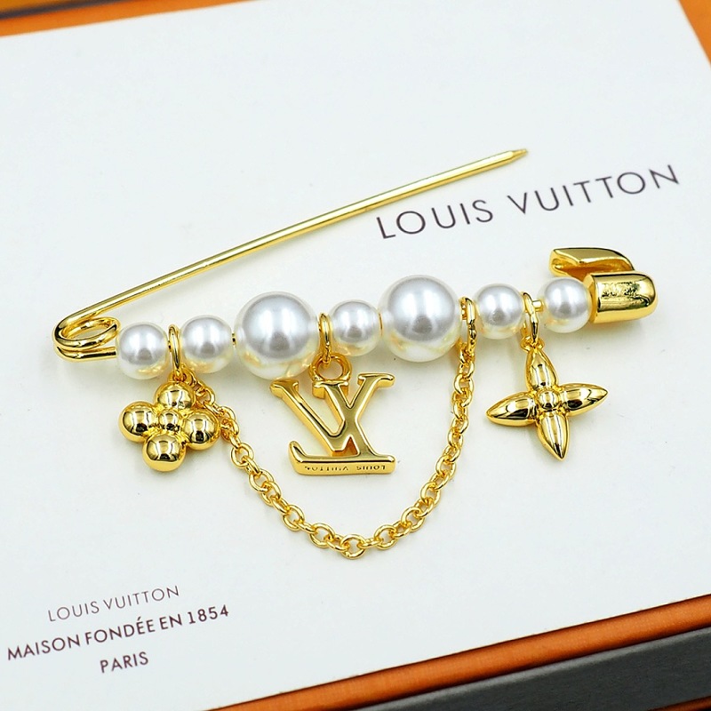 L Jewelry 3