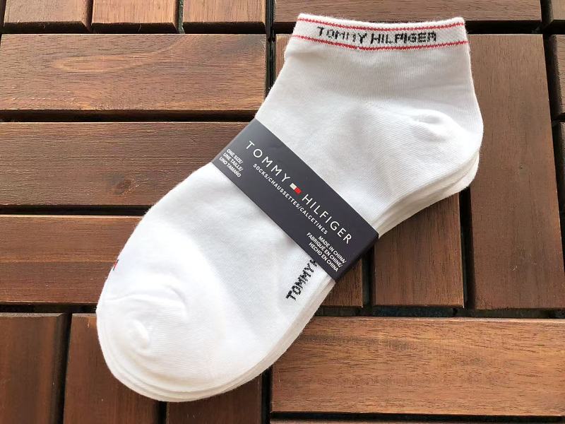 T H R Socks 11