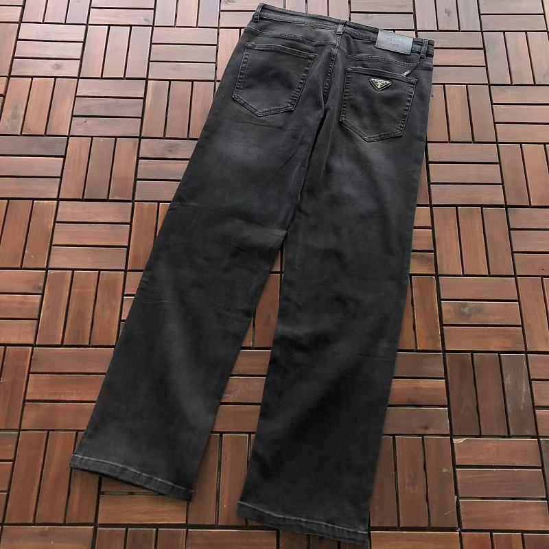 P A A Jeans · 5
