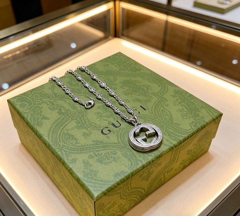 G C I Jewelry · 5