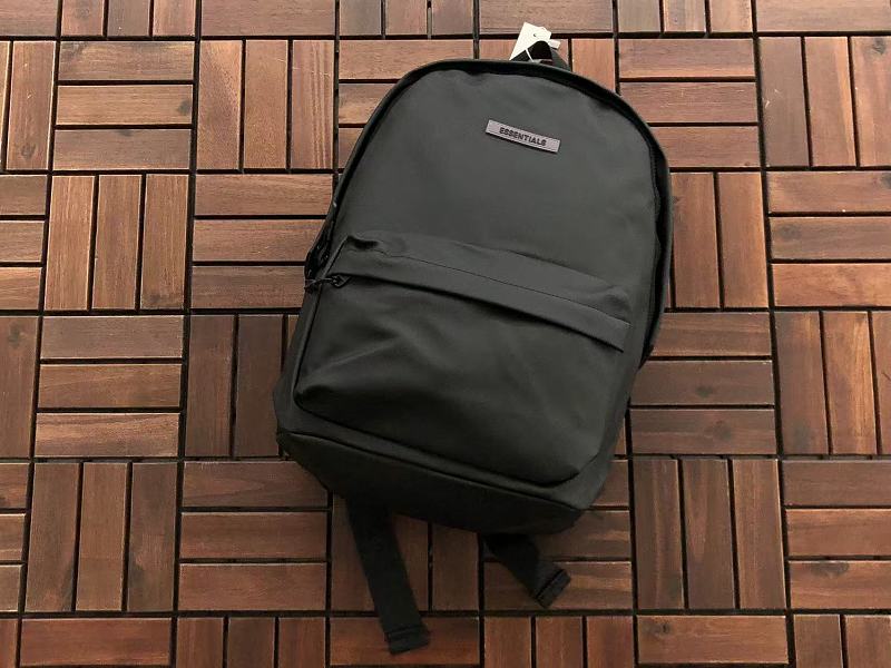 Essentials Bag 10