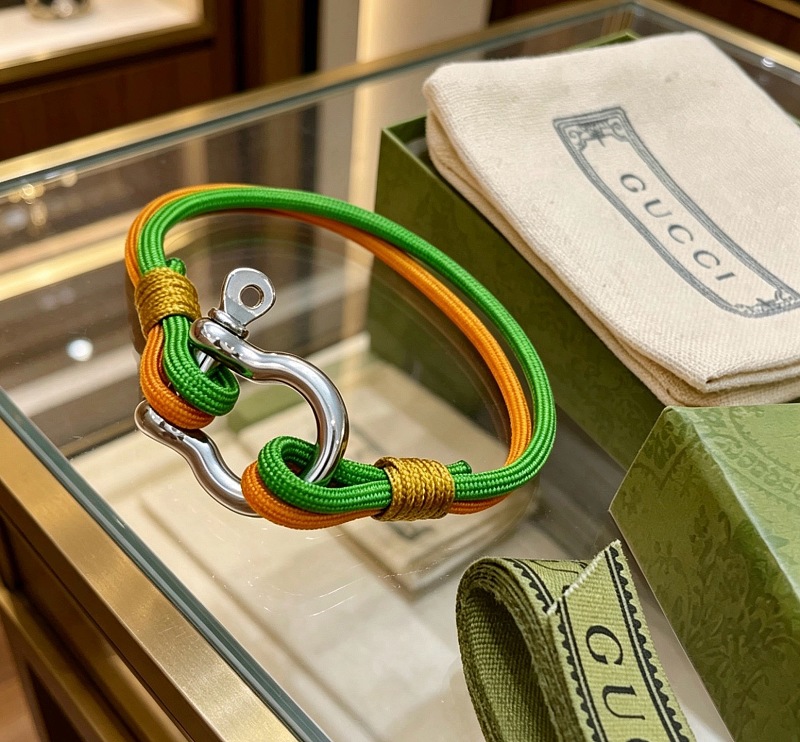 G C I Jewelry · 3