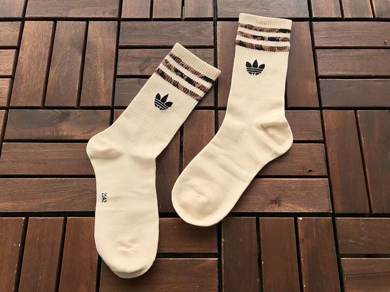 Di As Socks 6