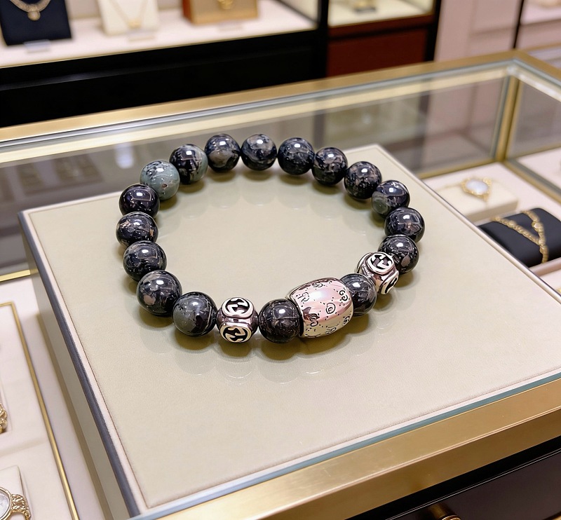 G C I Jewelry · 5
