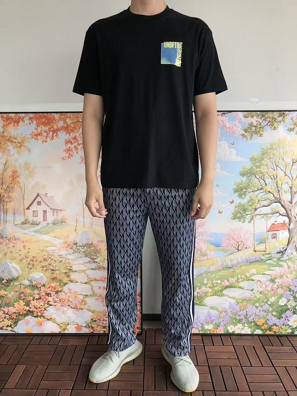 Undefeated T-shirt · 3