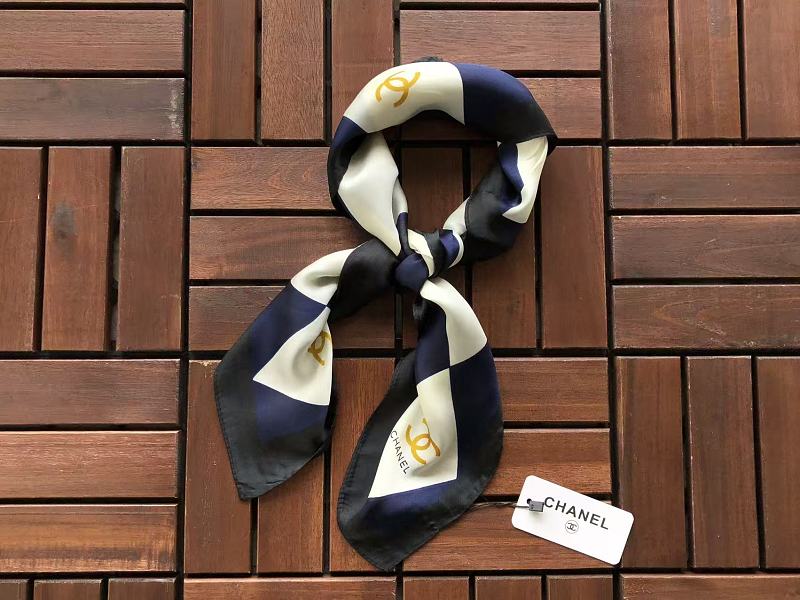 C A E Scarf · 3