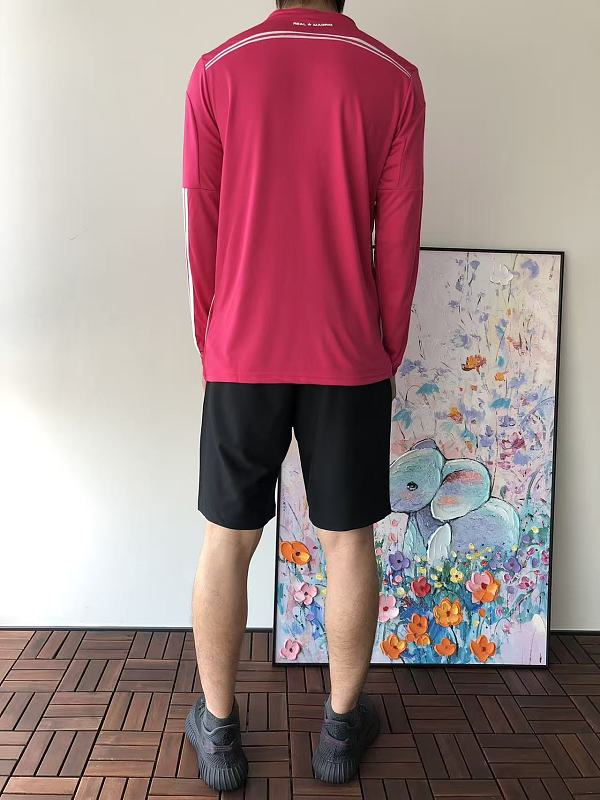 Football Long-sleeve · 3