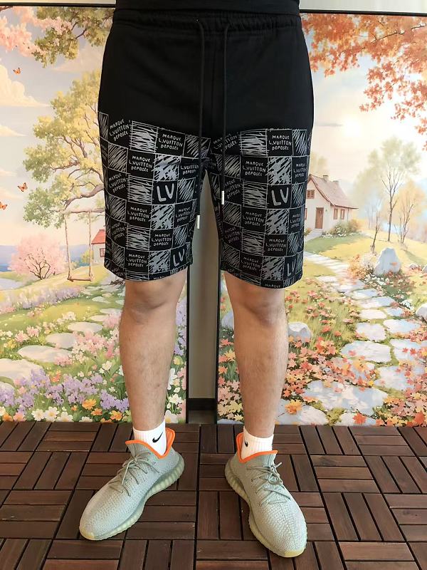 L Shorts · 3