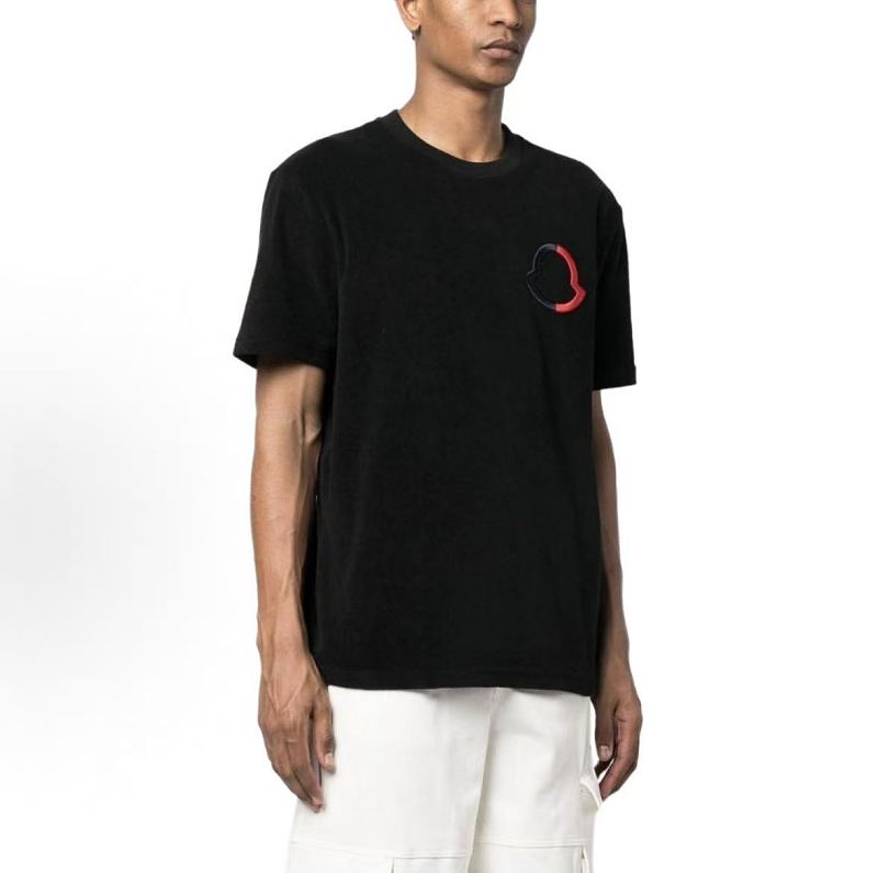 M R T-shirt · 5