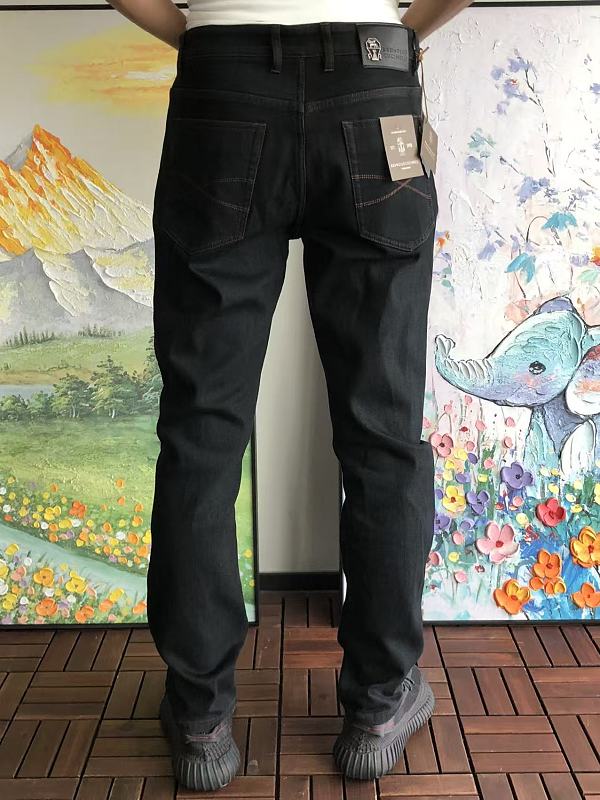 Br N L O C Ci L I Jeans · 4