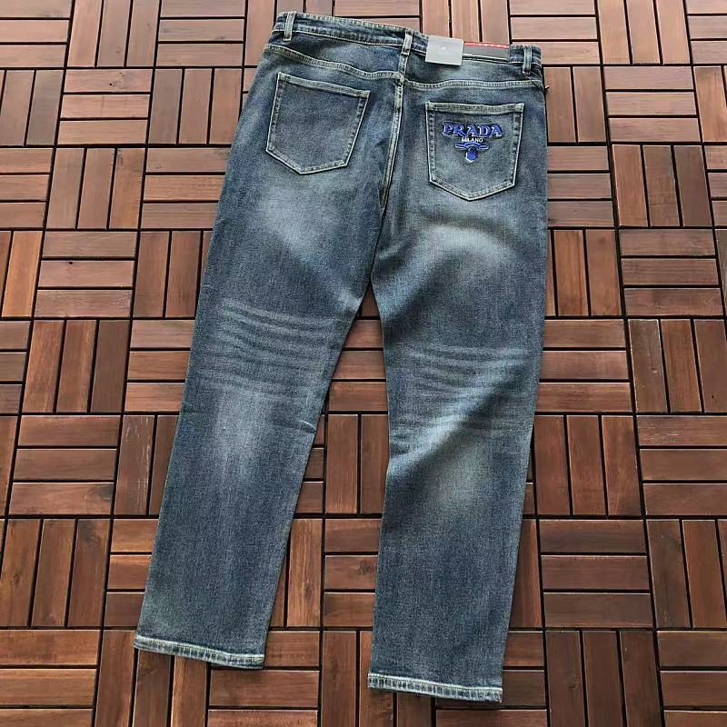 P A A Jeans · 3