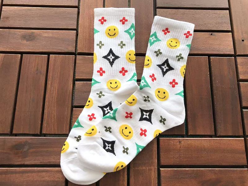 L Socks 5